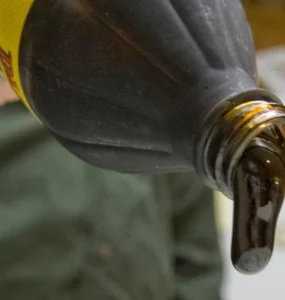 6 Molasses Garden Benefits and Uses