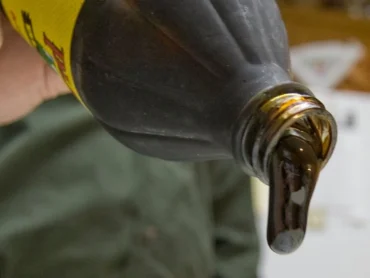 6 Molasses Garden Benefits and Uses