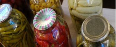 7 Ways to Preserve Vegetables and Fruits for Long Term